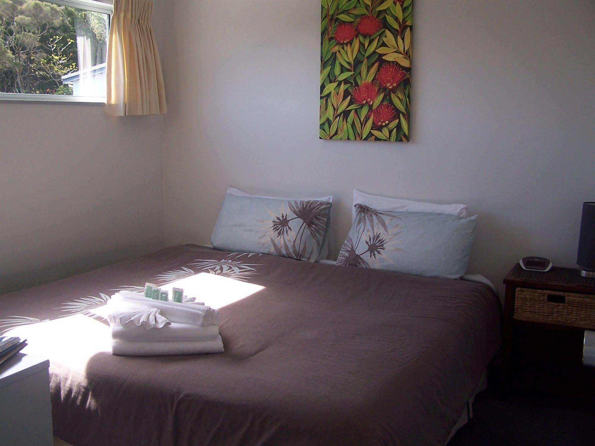 Aloha Seaview Resort Motel Пейхия Экстерьер фото